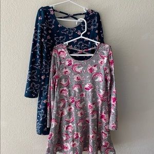 Kids size 6 long sleeve dresses, set of 2!